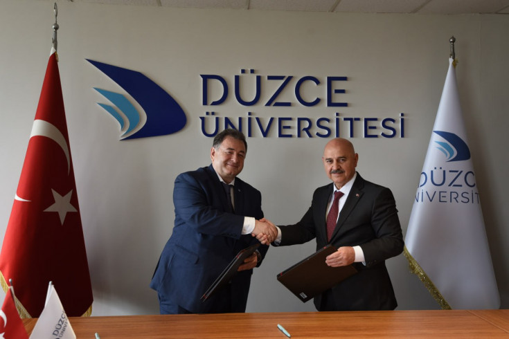 В Университете Дюздже (Турция) отметили 10-летний юбилей открытия отделения черкесского языка и культуры