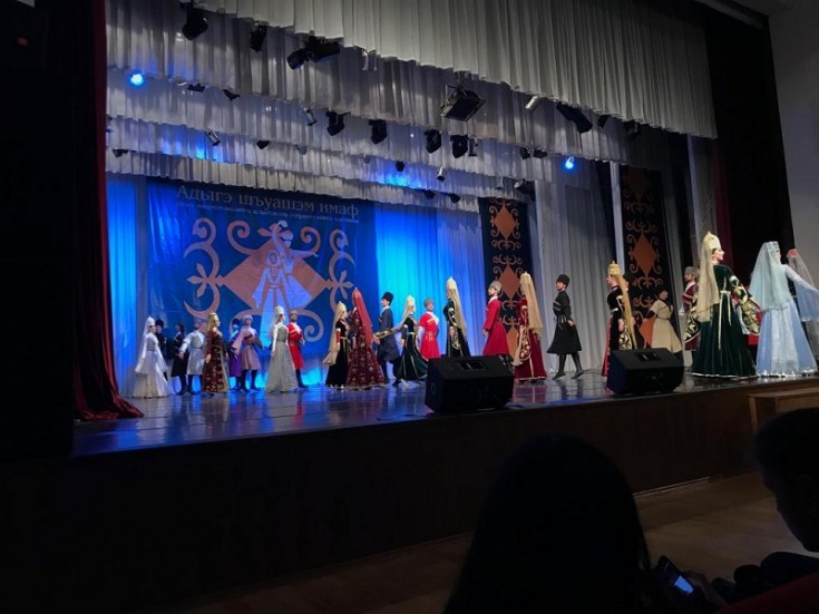 Выставка национального (черкесского) костюма в Майкопе