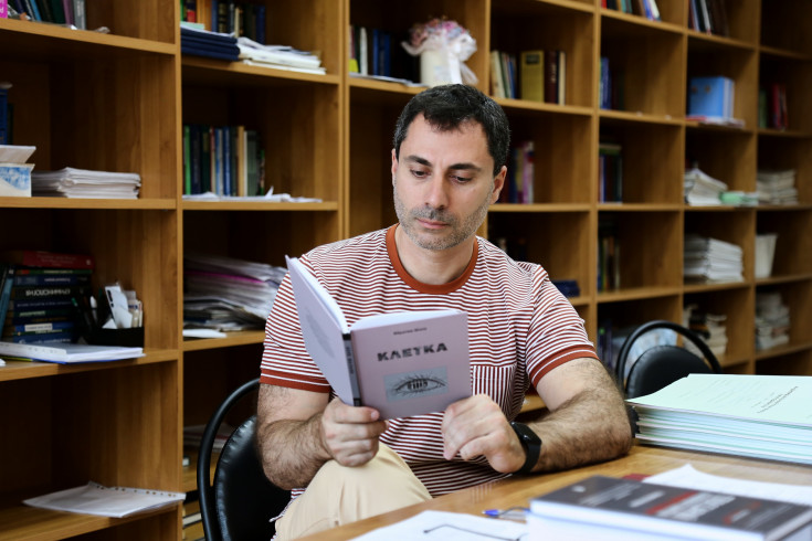 Преподаватель АГУ Ибрагим Шаов стал финалистом премии "Писатель года"