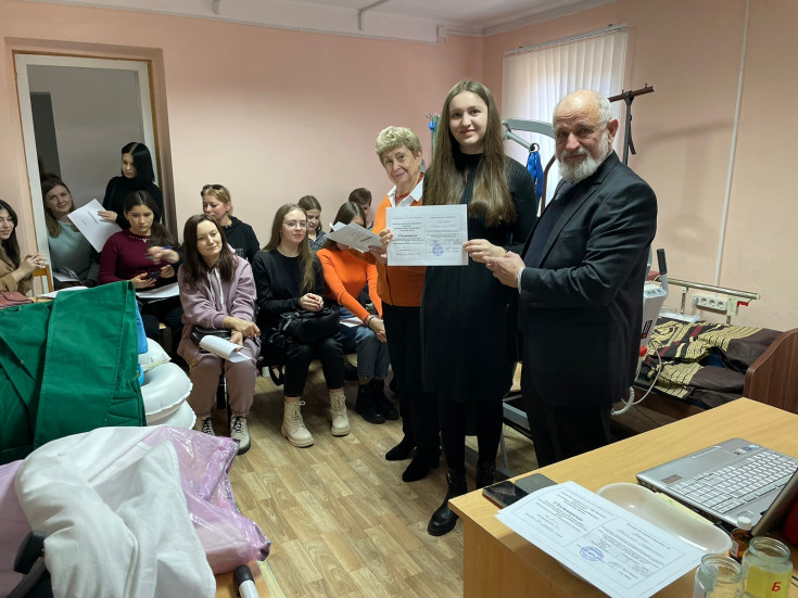 Студенты Адыгейского государственного университета прошли “Школу родственного уходу за паллиативными больными”