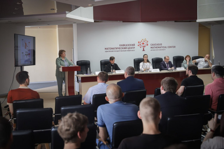 В АГУ прошла региональная конференция «Противодействие распространению идеологии терроризма и неонацизма в образовательной сфере и молодежной среде в условиях актуальных информационно-психологических угроз»