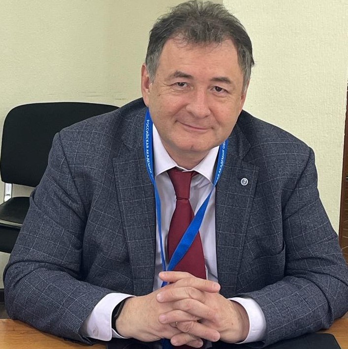 Ректор АГУ на Всероссийском форуме педагогического образования рассказал о современных подходах в работе с талантами