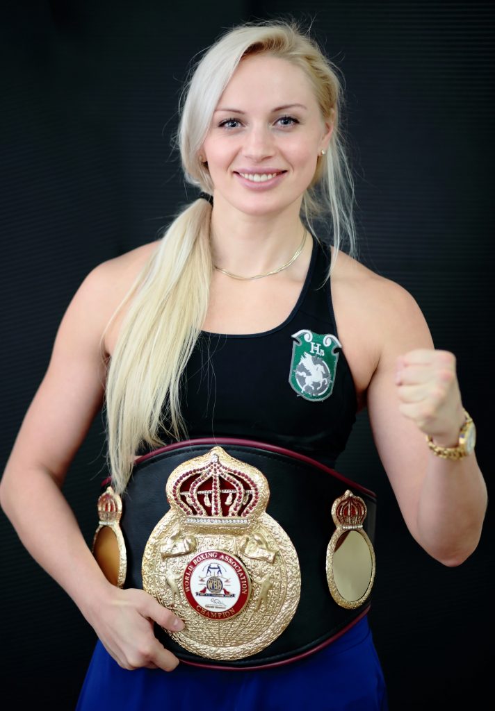 Встреча с одной из самых титулованных женщин-боксеров мира Светланой Кулаковой пройдет в Адыгейском государственном университете