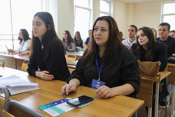 Представители 64 городов России и Белоруссии приняли участие в XIII Всероссийской научно-практической конференции «Экономика и управление в современных условиях: проблемы и перспективы» в Адыгейском государственном университете 
