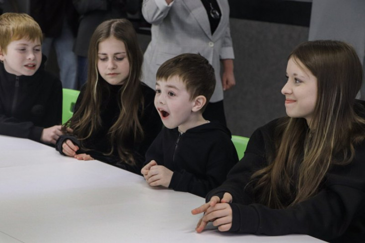 Building Bonds and Supporting Families: 'Family Living Room' Launches Heartfelt Social Initiative for SVO Families in ASU