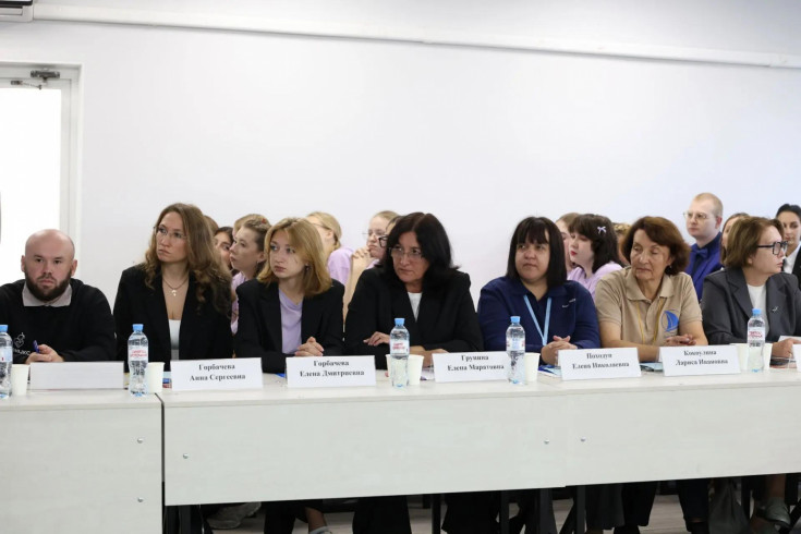 Представители Адыгейского государственного университета на семинаре в Анапе приняли участие в обсуждении единой системы подготовки вожатых