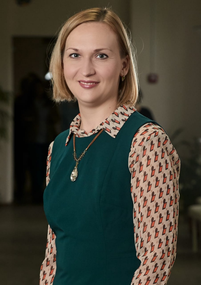 Асламазова Л. А..jpg